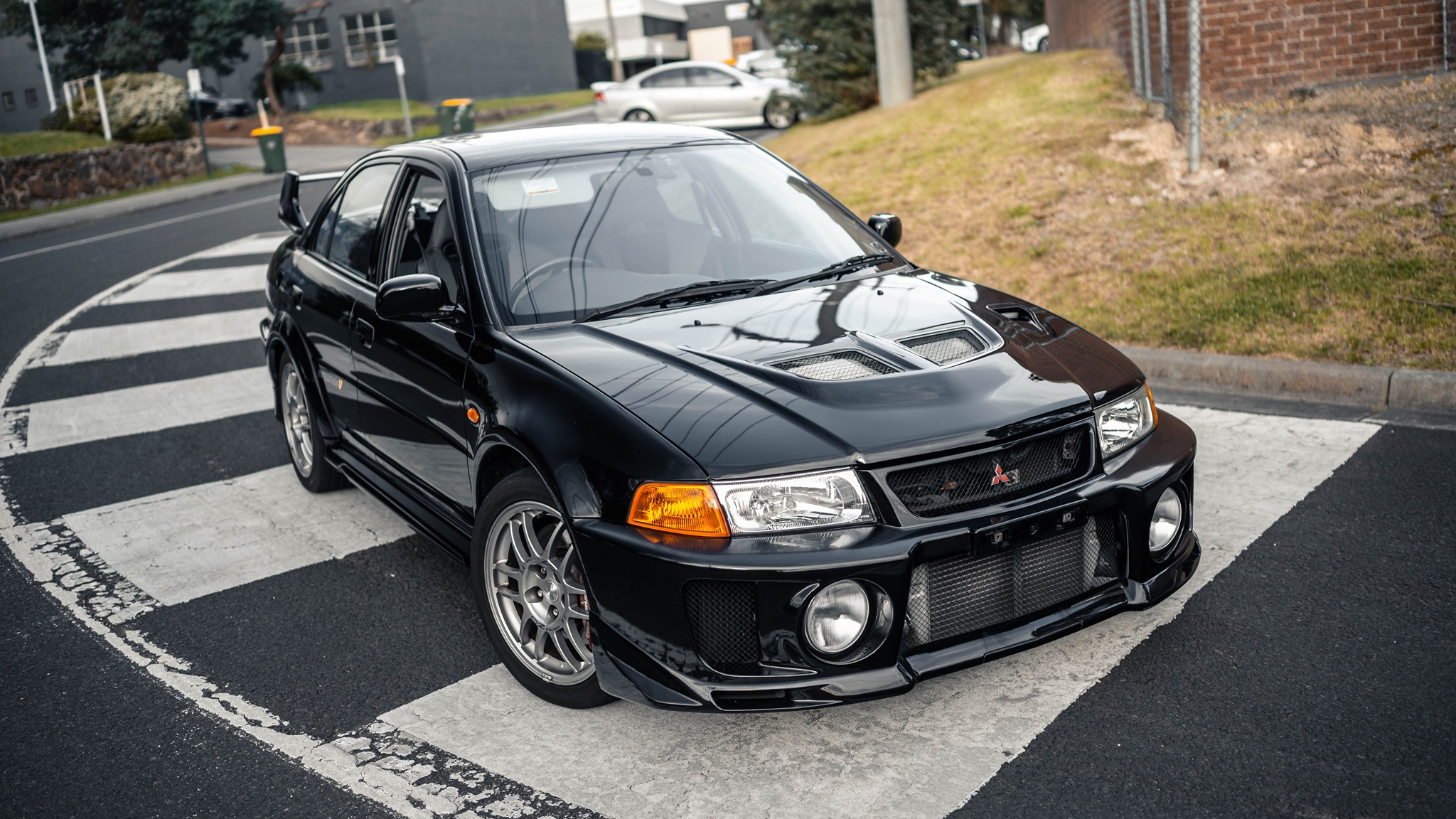 Mitsubishi Lancer Evolution - Japanese Import